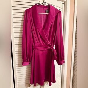 ✨NWT✨ Vince Camuto Pink Silky Long Sleeve Dress